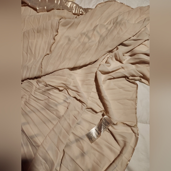 Anthropologie Pleated Twofer Sweater Midi Dress, Cream/Champagne, Size US M - Picture 8 of 11